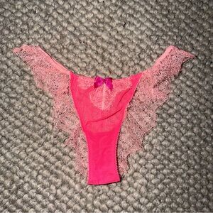 Victoria's Secret Chantilly Lace Cheekini Panty